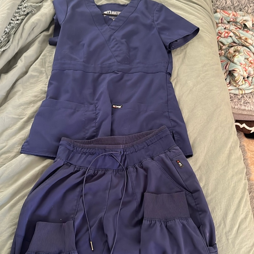 Greys anatomy scrub set